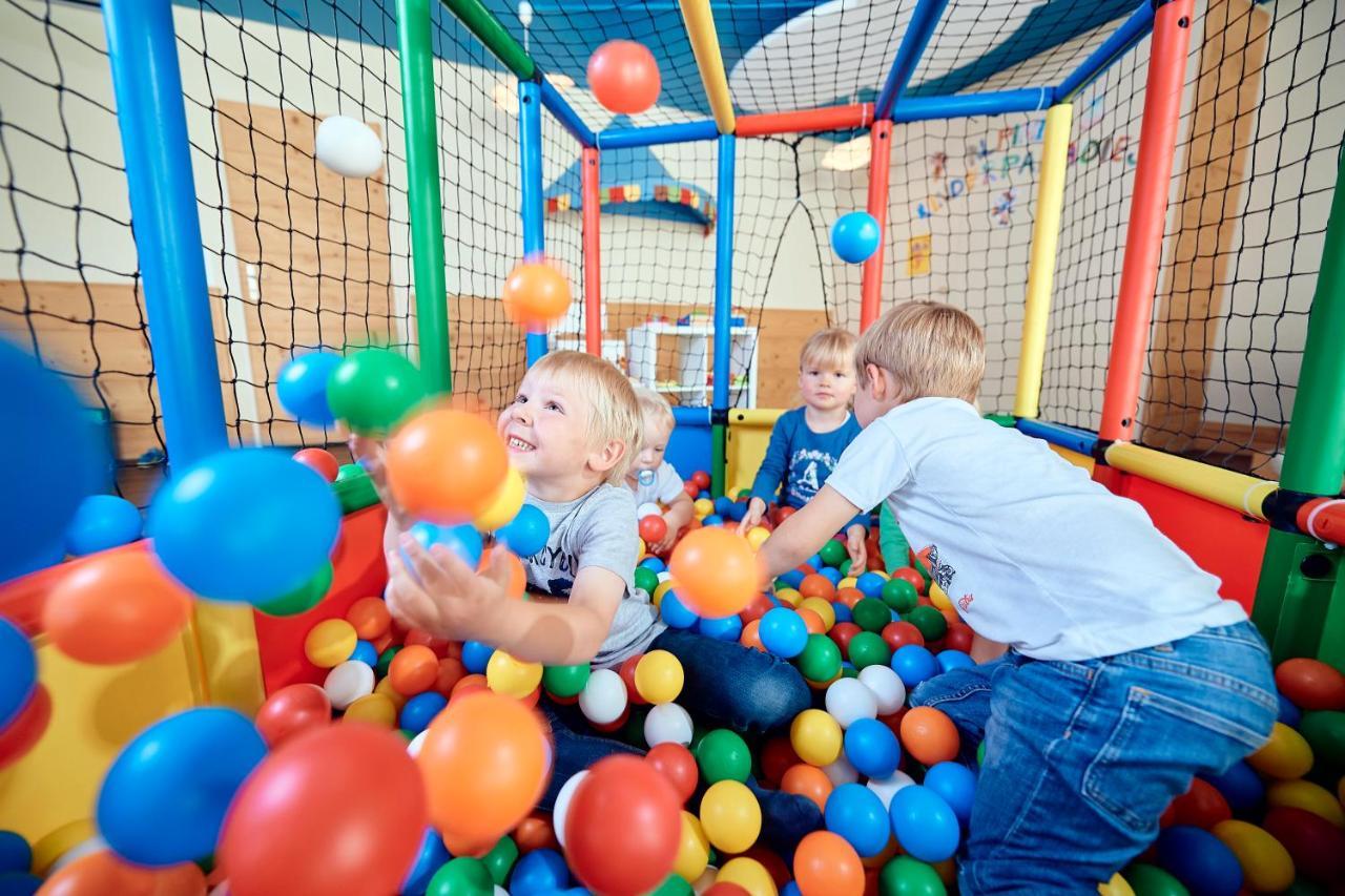 Ferien- Und Familienhotel Alpina Adelboden Kültér fotó