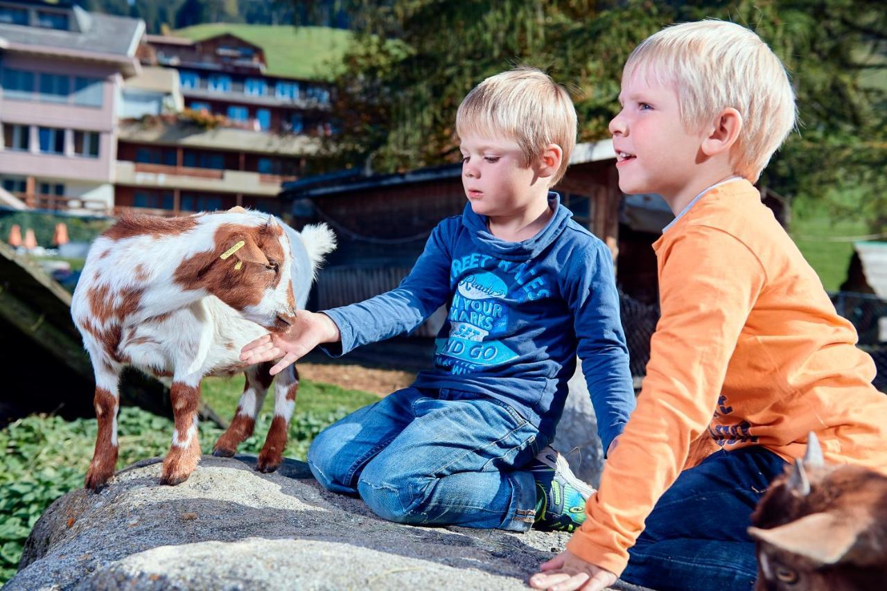 Ferien- Und Familienhotel Alpina Adelboden Kültér fotó